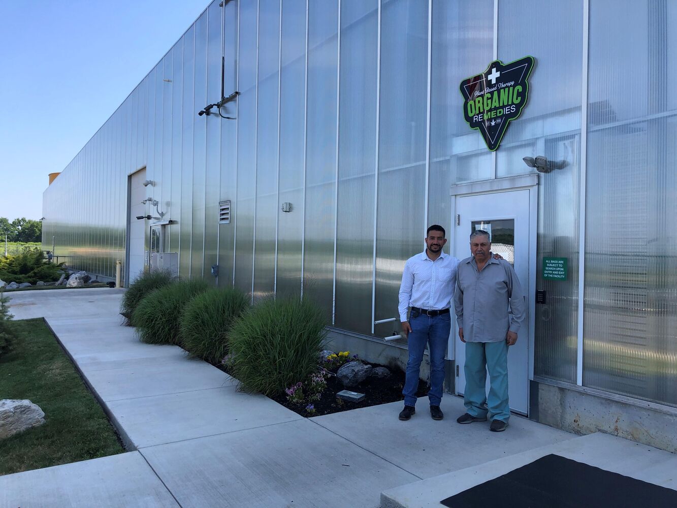 Grower uses aquifer below greenhouse for water-cooled LEDs